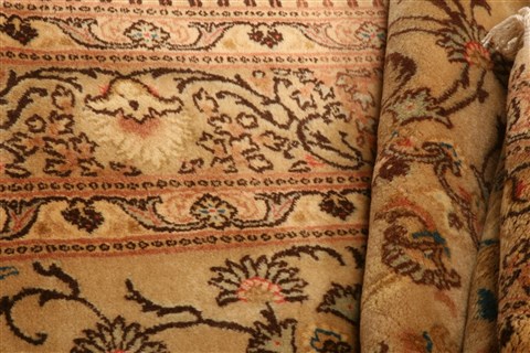 Kashan Beige Hand Knotted 66 X 910 Area Rug 100-21865 Image 1