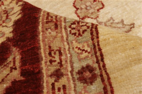 Pishavar Beige Hand Knotted 71 X 103 Area Rug 250-21866 Image 2