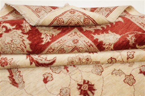 Pishavar Beige Hand Knotted 71 X 103 Area Rug 250-21866 Image 9
