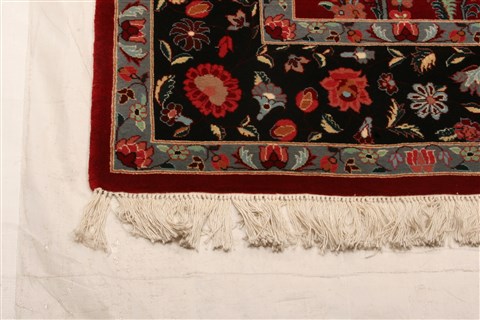 Kashan Red Hand Knotted 61 X 92 Area Rug 100-21871 Image 11