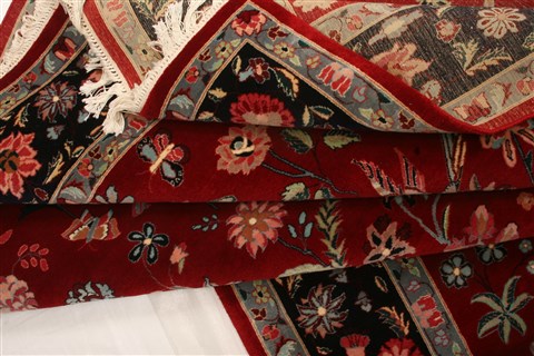 Kashan Red Hand Knotted 61 X 92 Area Rug 100-21871 Image 4
