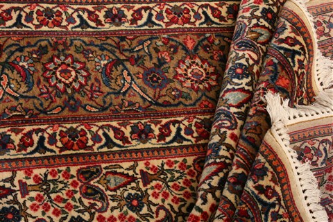Kashan Beige Hand Knotted 70 X 102 Area Rug 100-21892 Image 4