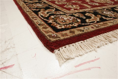 Agra Red Hand Knotted 46 X 511 Area Rug 250-21894 Image 17