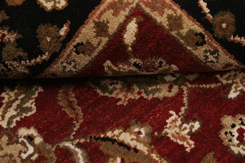 Agra Red Hand Knotted 46 X 511 Area Rug 250-21894 Image 5