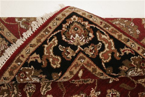 Agra Red Hand Knotted 46 X 511 Area Rug 250-21894 Image 6