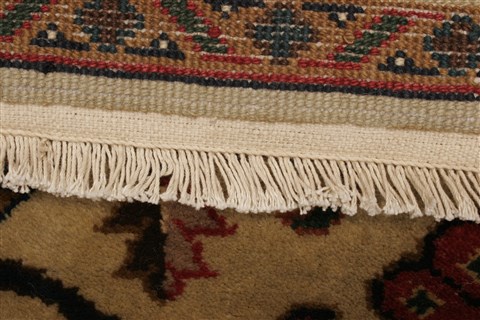 Agra Beige Hand Knotted 41 X 711 Area Rug 250-21905 Image 11