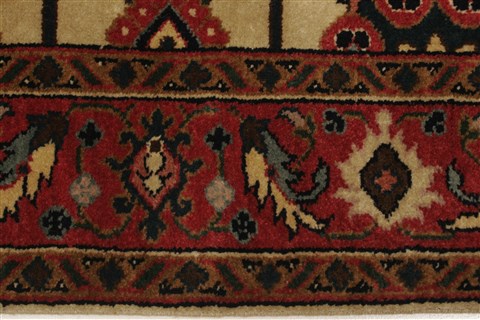 Agra Beige Hand Knotted 41 X 711 Area Rug 250-21905 Image 14