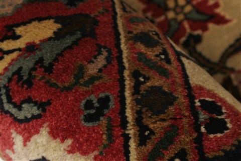 Agra Beige Hand Knotted 41 X 711 Area Rug 250-21905 Image 3