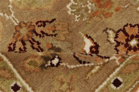 Agra Beige Hand Knotted 40 X 60 Area Rug 250-21907 Image 10