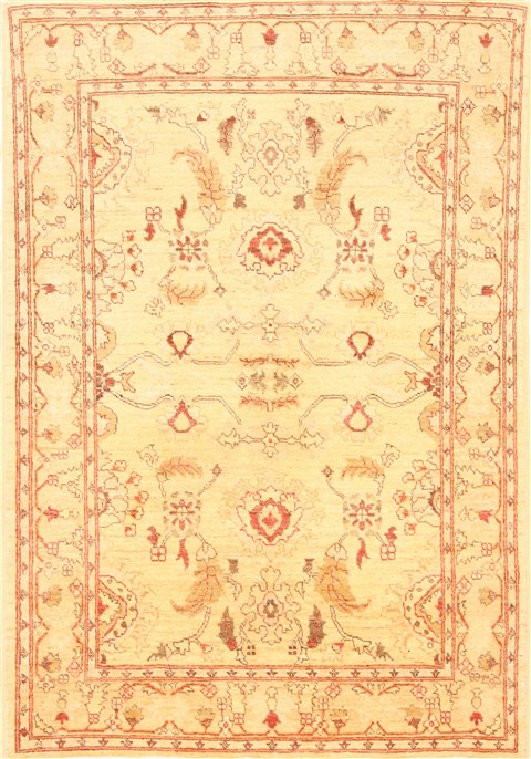 Pishavar Beige Hand Knotted 39 X 58 Area Rug 250-21908 Image 0