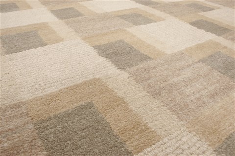 Modern Beige Hand Knotted 40 X 60 Area Rug 250-21925 Image 4