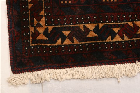 Shiraz Red Hand Knotted 47 X 510  Area Rug 100-21942 Image 1