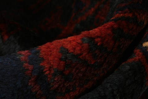 Shiraz Red Hand Knotted 47 X 510  Area Rug 100-21942 Image 4