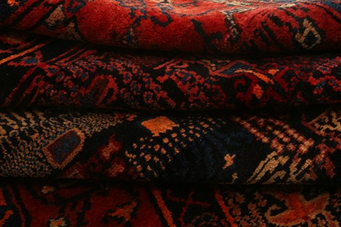 Sanandaj Red Hand Knotted 41 X 56 Area Rug 100-21945 Image 13
