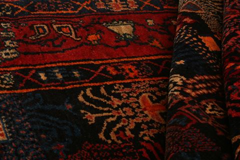 Sanandaj Red Hand Knotted 41 X 56 Area Rug 100-21945 Image 8