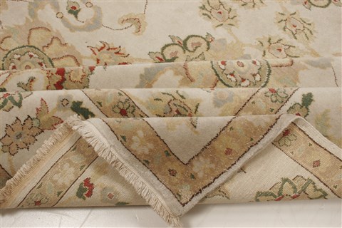 Chobi Beige Hand Knotted 83 X 107 Area Rug 250-21956 Image 11