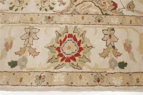 Chobi Beige Hand Knotted 83 X 107 Area Rug 250-21956 Image 17