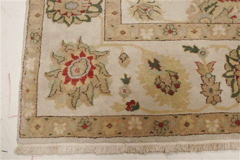 Chobi Beige Hand Knotted 83 X 107 Area Rug 250-21956 Image 19