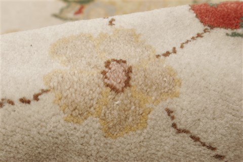 Chobi Beige Hand Knotted 83 X 107 Area Rug 250-21956 Image 3