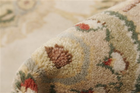 Chobi Beige Hand Knotted 83 X 107 Area Rug 250-21956 Image 4