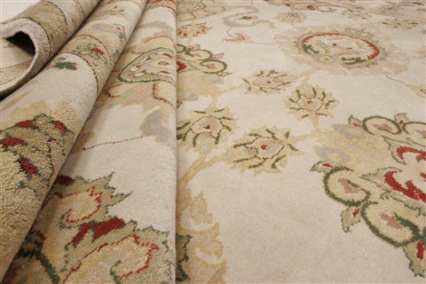 Chobi Beige Hand Knotted 83 X 107 Area Rug 250-21956 Image 7