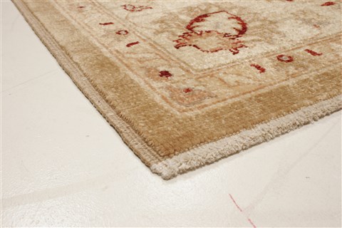 Pishavar Brown Hand Knotted 70 X 88 Area Rug 250-21958 Image 19