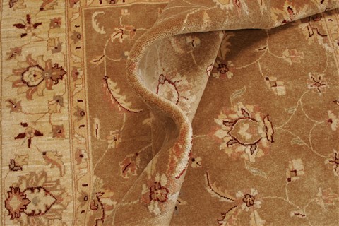 Pishavar Brown Hand Knotted 70 X 88 Area Rug 250-21958 Image 6