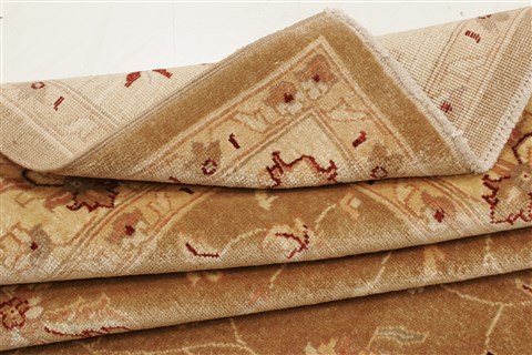 Pishavar Brown Hand Knotted 70 X 88 Area Rug 250-21958 Image 9