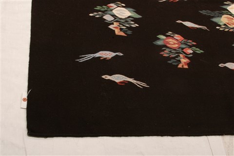 Kilim Black Flat Woven 91 X 122 Area Rug 100-21977 Image 18