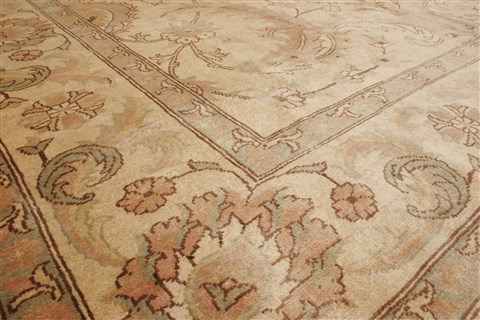 Pishavar Beige Hand Knotted 86 X 105 Area Rug 250-21986 Image 14