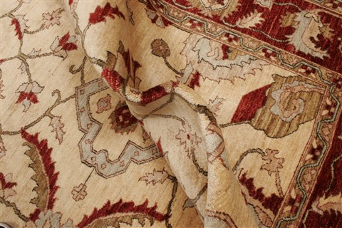 Pishavar Beige Hand Knotted 80 X 91 Area Rug 250-21989 Image 6