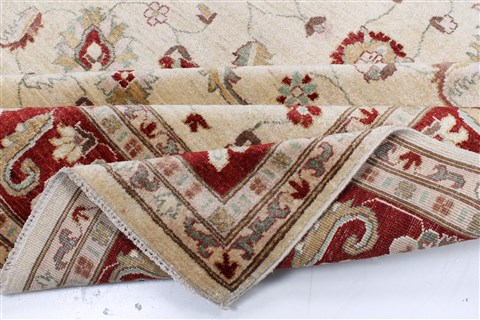 Pishavar Beige Hand Knotted 81 X 100 Area Rug 250-22065 Image 9