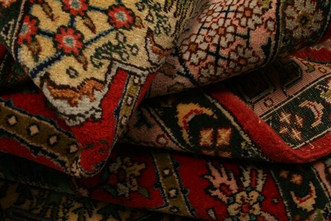 Tabriz Red Hand Knotted 35 X 50 Area Rug 100-22078 Image 4