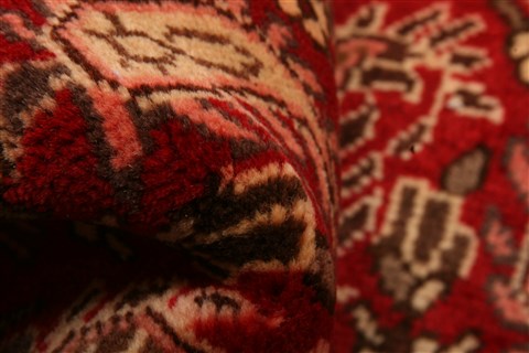 Abadeh Red Hand Knotted 33 X 49 Area Rug 100-22085 Image 2