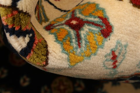 Abadeh Brown Hand Knotted 33 X 410 Area Rug 100-22108 Image 2