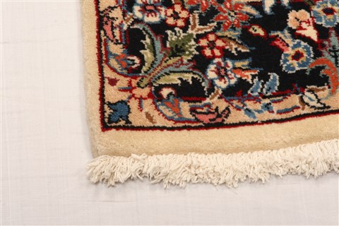 Mashad Red Hand Knotted 33 X 411 Area Rug 100-22112 Image 2