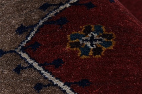 Gabbeh Red Hand Knotted 811 X 116 Area Rug 250-22124 Image 8