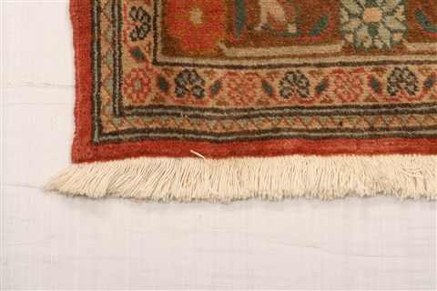Varamin Orange Hand Knotted 39 X 51 Area Rug 100-22125 Image 8