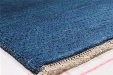 Gabbeh Blue Hand Knotted 91 X 1111 Area Rug 250-22141 Image 5