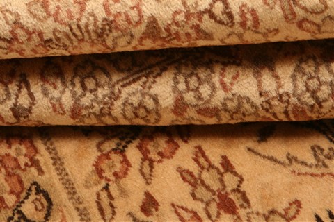 Kerman Beige Hand Knotted 31 X 55 Area Rug 100-22166 Image 7