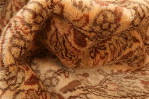 Kerman Beige Hand Knotted 31 X 55 Area Rug 100-22166 Image 4