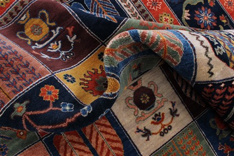 Bakhtiar Multicolor Square Hand Knotted 811 X 911 Area Rug 250-22174 Image 15