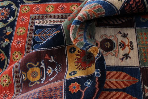 Bakhtiar Multicolor Square Hand Knotted 811 X 911 Area Rug 250-22174 Image 17