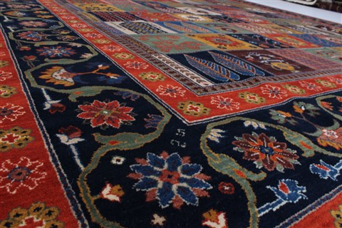 Bakhtiar Multicolor Square Hand Knotted 811 X 911 Area Rug 250-22174 Image 2