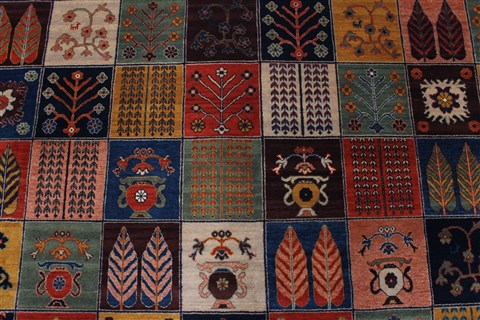 Bakhtiar Multicolor Square Hand Knotted 811 X 911 Area Rug 250-22174 Image 4