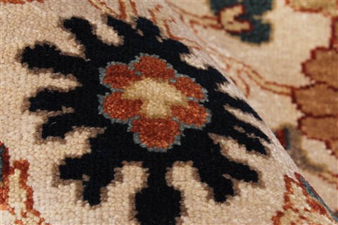 Serapi Beige Hand Knotted 810 X 119 Area Rug 250-22177 Image 10