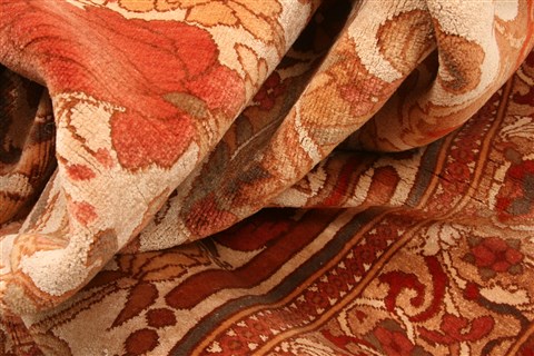 Tabriz Red Hand Knotted 39 X 53 Area Rug 100-22195 Image 3