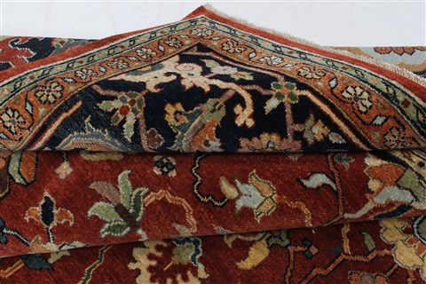 Serapi Red Hand Knotted 92 X 122 Area Rug 250-22201 Image 14