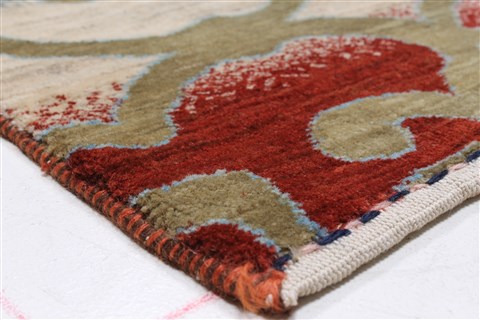 Gabbeh Multicolor Hand Knotted 79 X 111 Area Rug 250-22203 Image 7