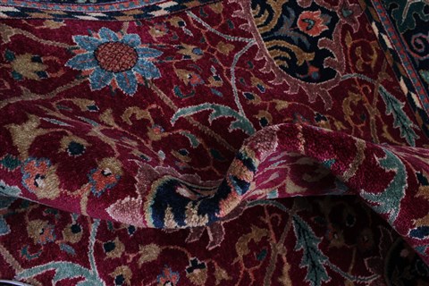 Ziegler Red Hand Knotted 811 X 119  Area Rug 250-22208 Image 2